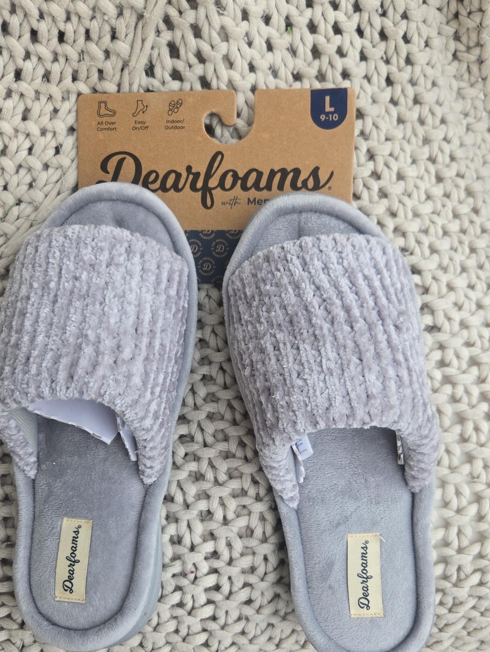 dearfoams Women's Plush Slide Slippers in Light Gray